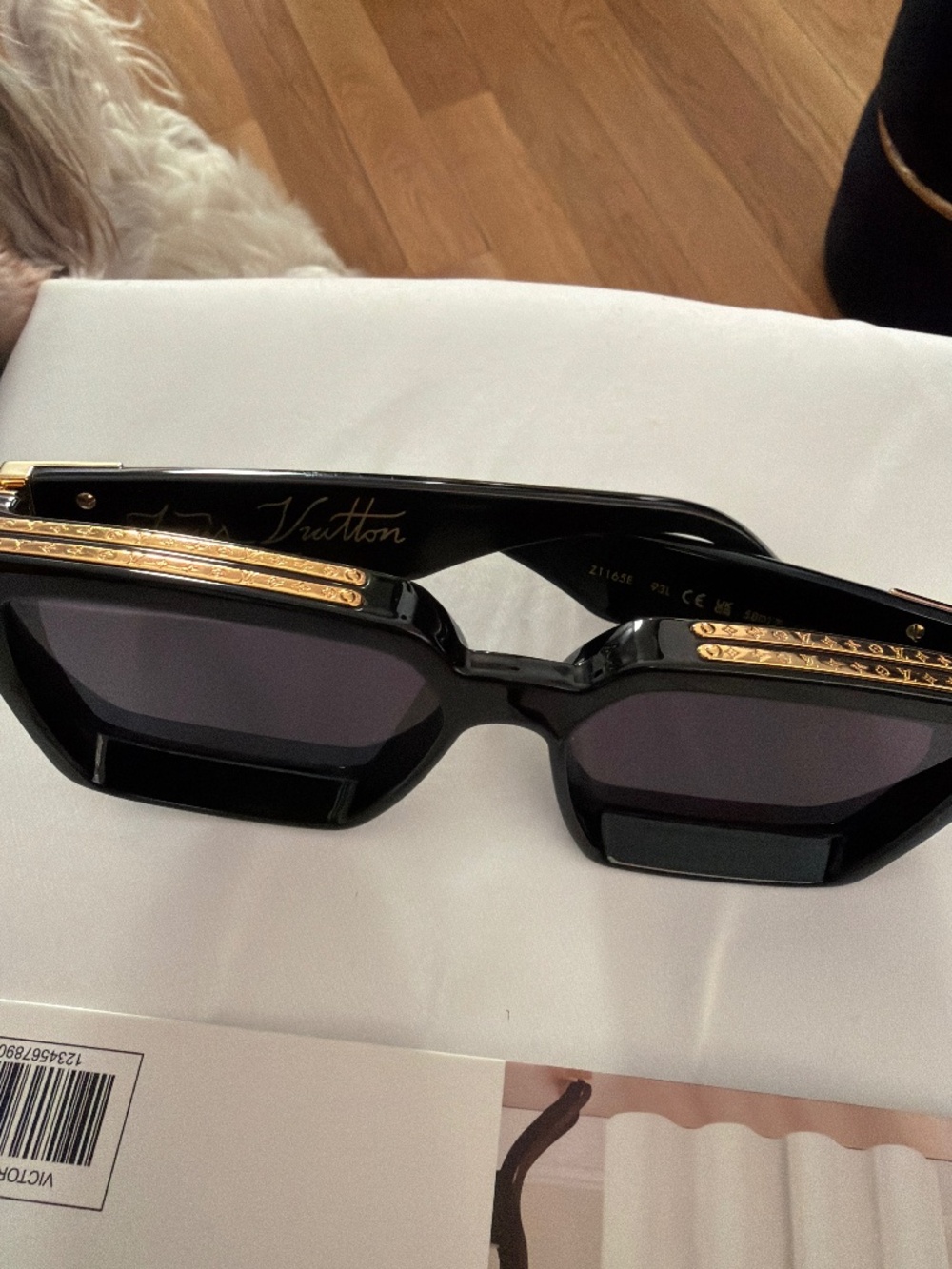 Louis Vuitton sunglasse millennium style